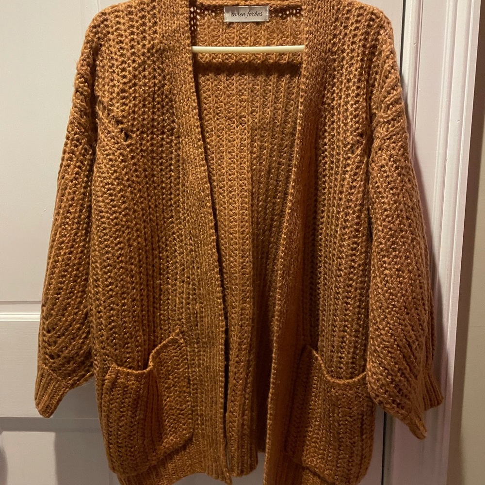 Cardigan sweater